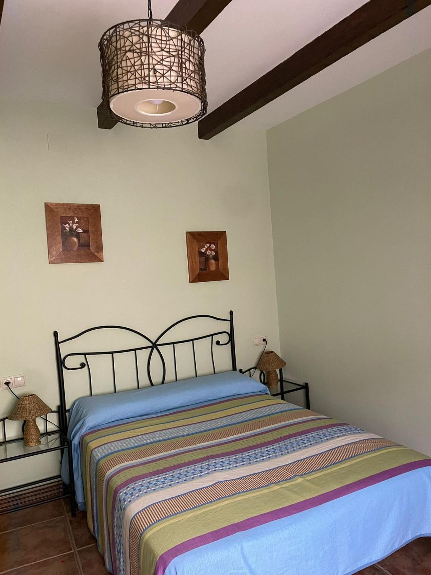 Casa Rural Las Nogueras Caserio Arroyofrio Zimmer foto